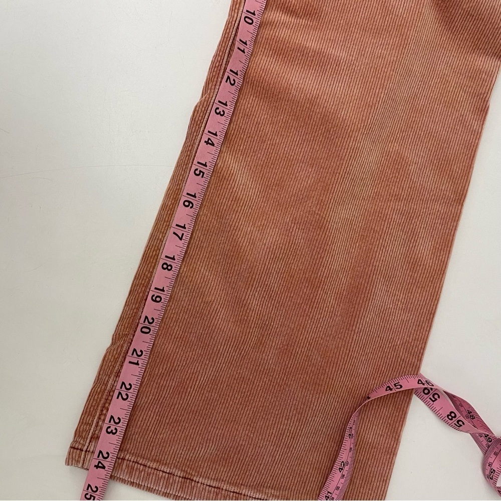 Anthropologie || Pilcro Ultra High-Rise Wide Leg Cropped Corduroy Pants Pink 26 - Picture 8 of 10